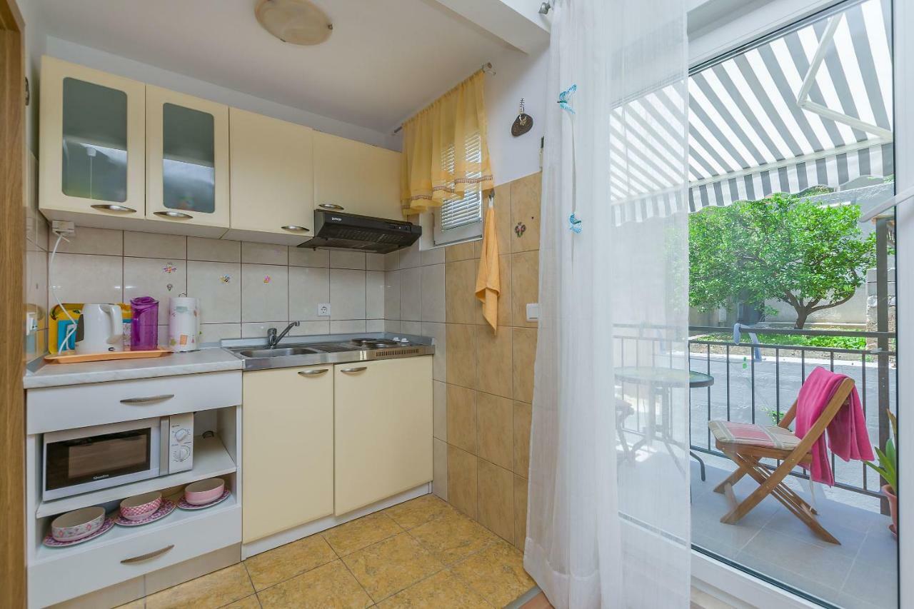 Apartment Ivanka Omiš Kültér fotó